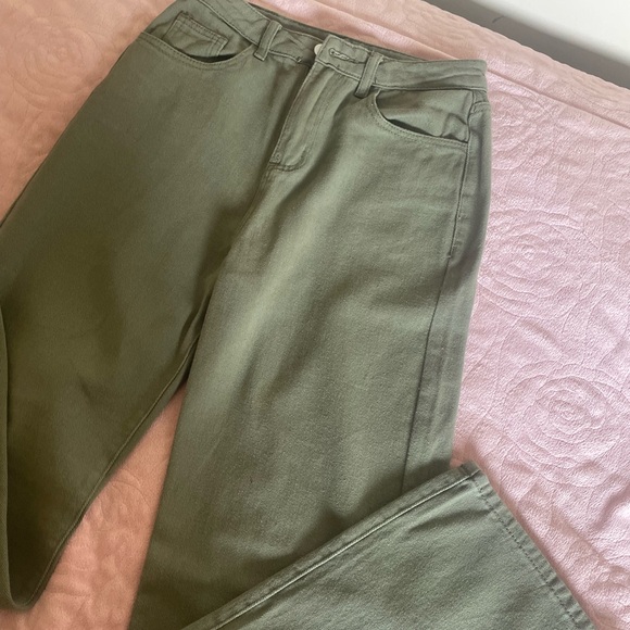 Flared Jeans - Picture 3 of 4